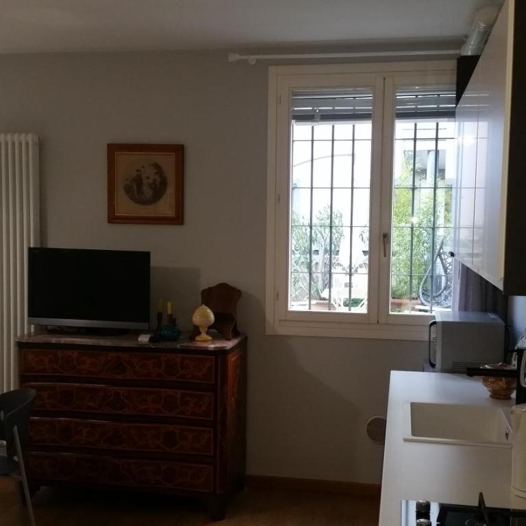 IL GIARDINETTO - Smart working - Airport - Private Parking - Private garden - Ducati - Philip Morris - Appartamento con Vista Giardino - 30