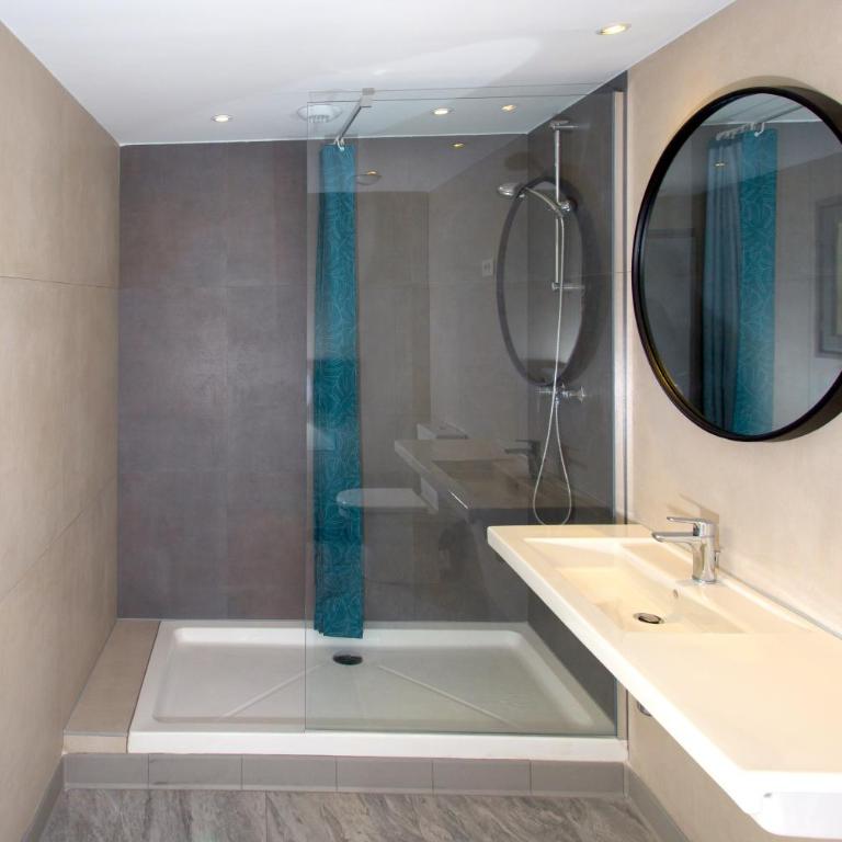 Villa Saint Exupery Beach Hostel - Lit Simple dans Dortoir pour Femmes de 5 Lits - 2