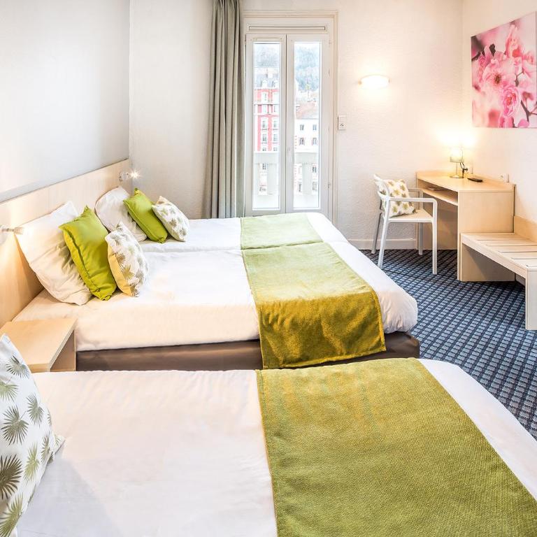 Hôtel Notre Dame de France - Chambre Triple avec Vue - 2