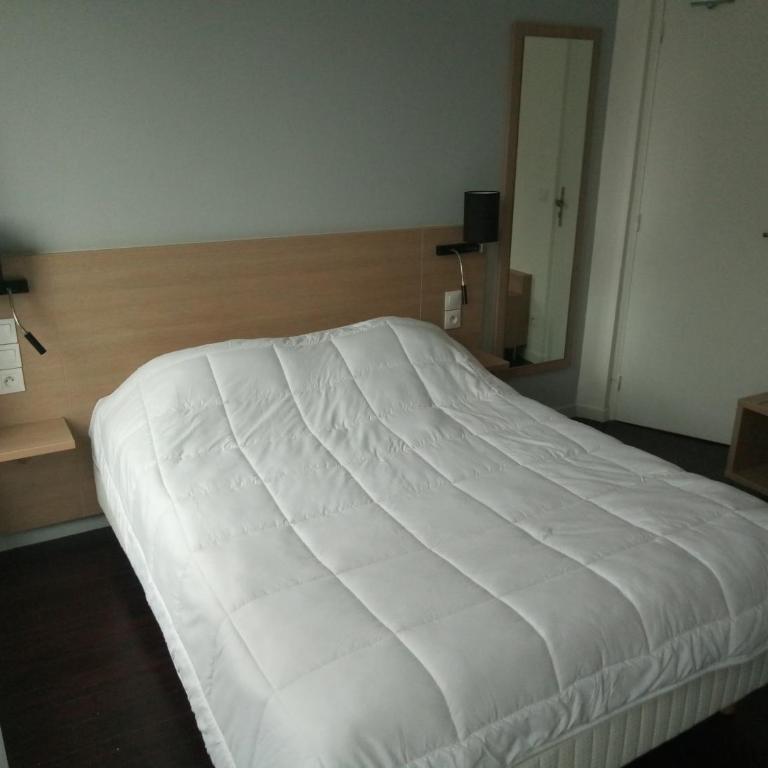 Hotel Rivoli - Chambre Double avec Salle de Bains Privative - 1