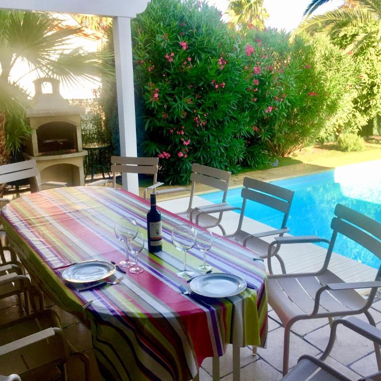 La maison de Virginie 6 a 12 personnes -300 m de la plage- vélos a disposition - Villa avec Piscine Privée - 7