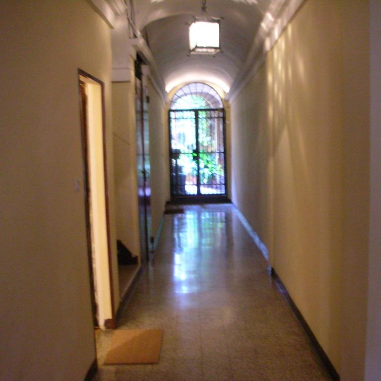 Nice Apartments in Downtown - Appartamento con 2 Camere da Letto - Piano Terra - 24