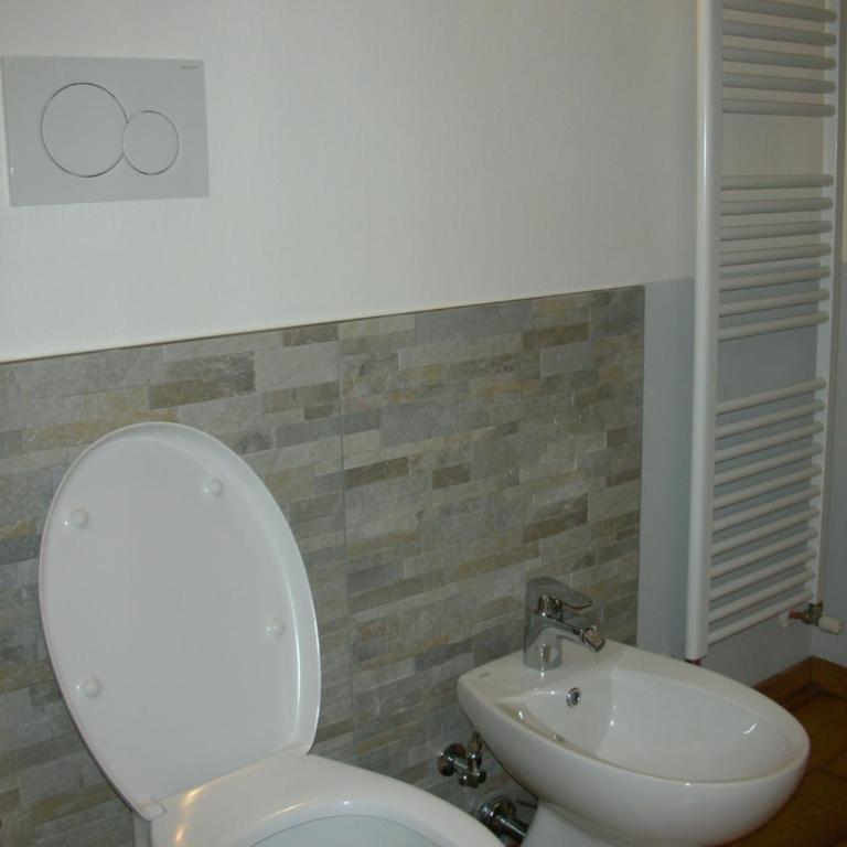 Nice Apartments in Downtown - Appartamento con 2 Camere da Letto - Piano Terra - 30