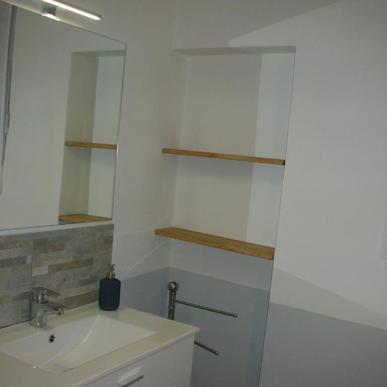 Nice Apartments in Downtown - Appartamento con 2 Camere da Letto - Piano Terra - 8