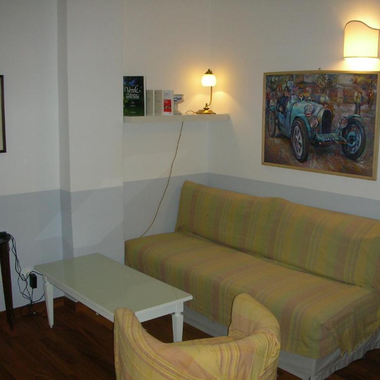 Nice Apartments in Downtown - Appartamento con 2 Camere da Letto - Piano Terra - 2