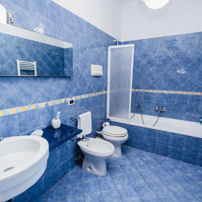 LuminHouse Villa Mondello - Villa - 16