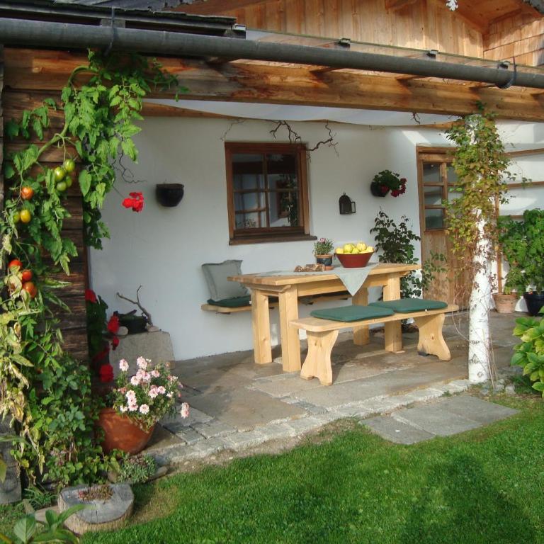 Ferienwohnung Regina Holzner - Apartment mit Blick auf die Berge - 22
