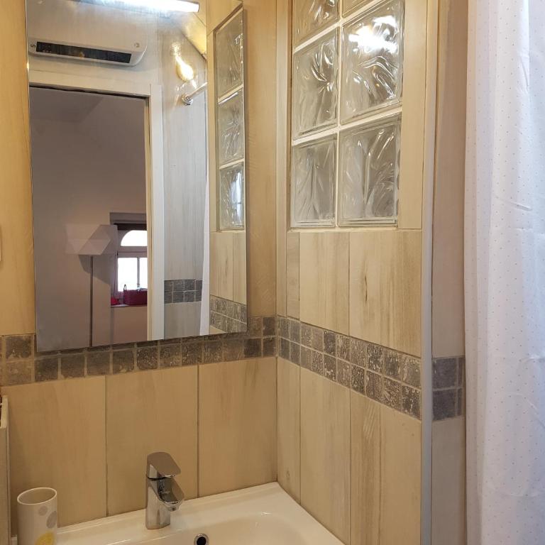 LES COQUILLAGES, plage et centre à pied, 2 salles de bains, lits faits - Apartamento de 2 dormitorios - 24