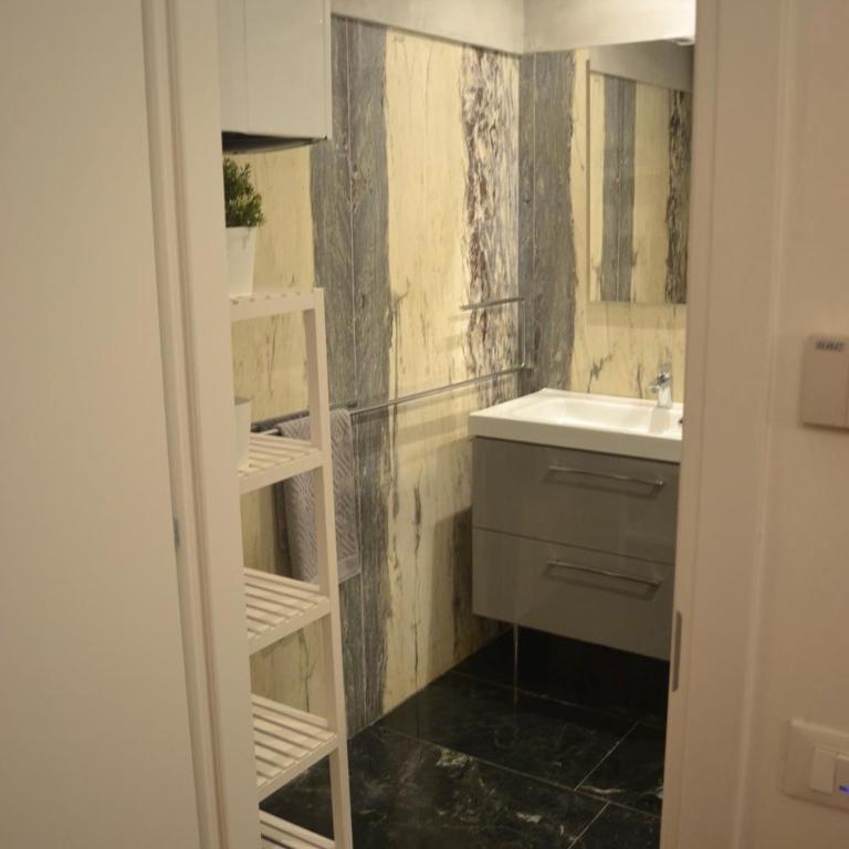 Castello 5888 B, Santa Marina, Calle Marcello, Canale - Standard Apartment - 10