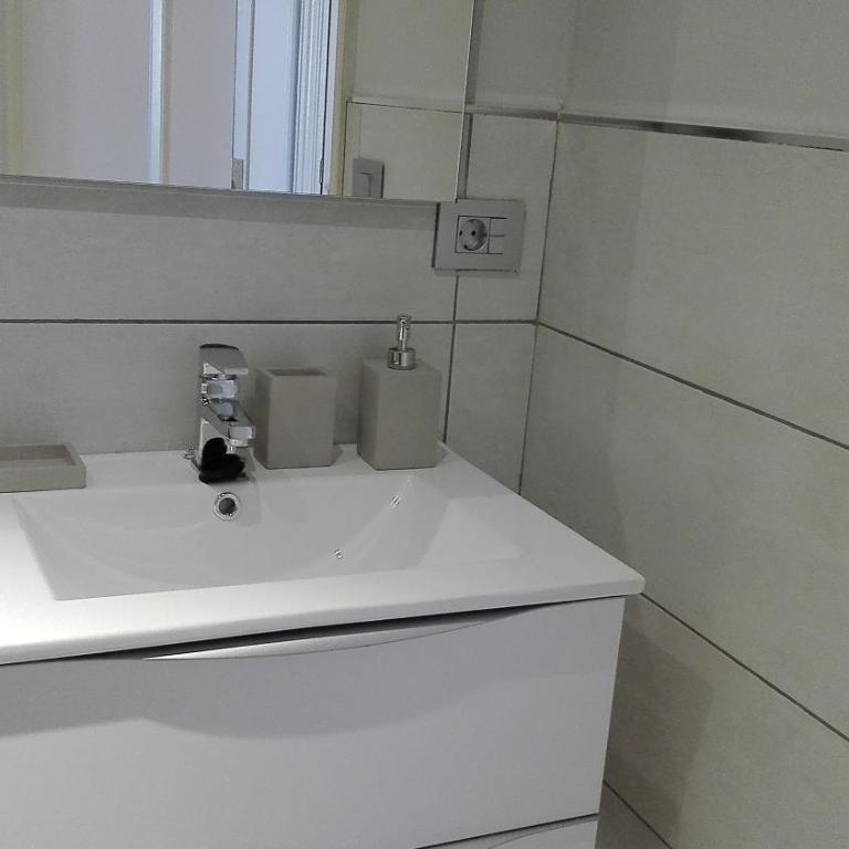 Cerca de Playa Jardín - Apartamento - 17