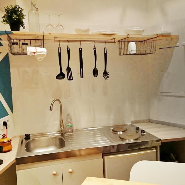 Place de la Roquette, centre historique - Studio-Apartment - 13