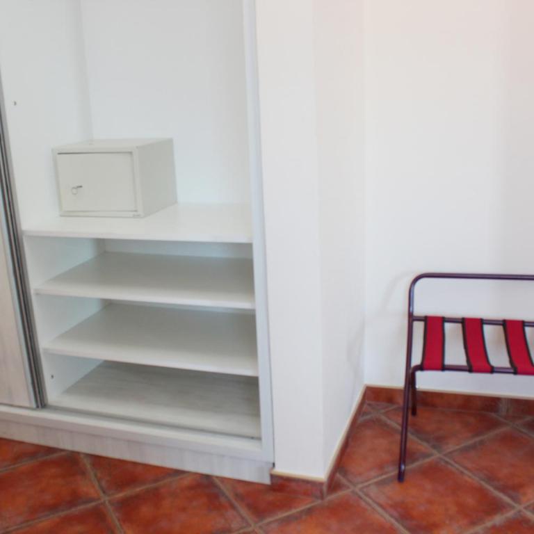 Mila & Aleksandr Apartments - Apartman sa 1 Spavaćom Sobom, Balkonom i Pogledom na Grad - 2
