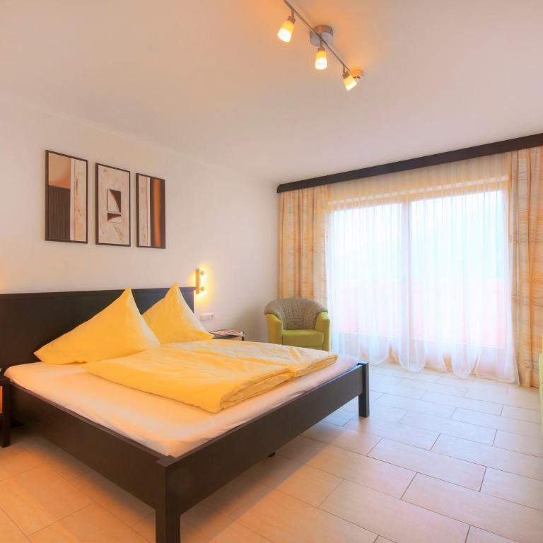 Panoramahotel Burgeck - Comfort Doppelzimmer mit Balkon - 3