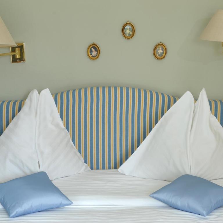 Hotel Schloss Leonstain - Comfort Doppelzimmer - 9