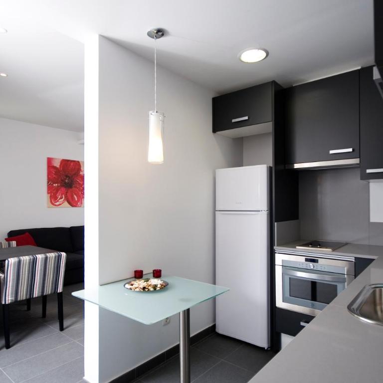 Sant Pau Terraces Apartments - Deluxe One-Bedroom Apartment with Terrace - 5