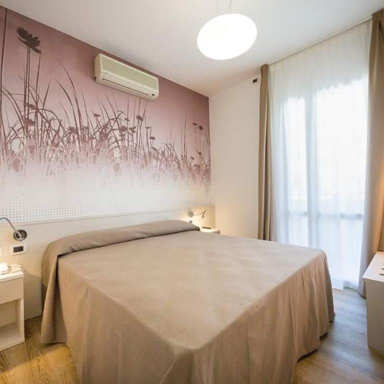 Hotel Villa Maria - Junior Suite con Vista Mare Parziale - 2