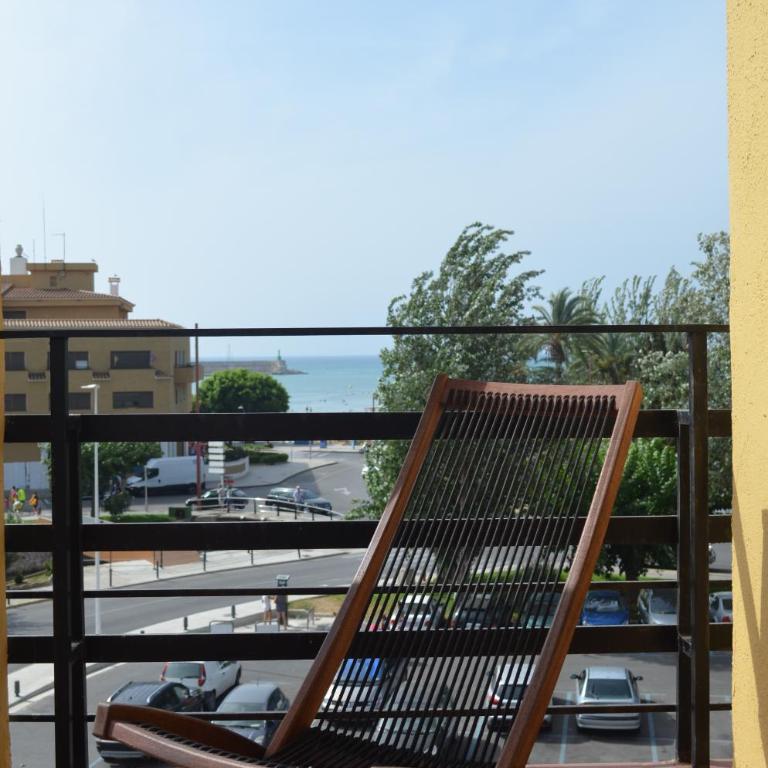 Primera línea en Playa Sur. Plaza Constitución - Apartamento - 12
