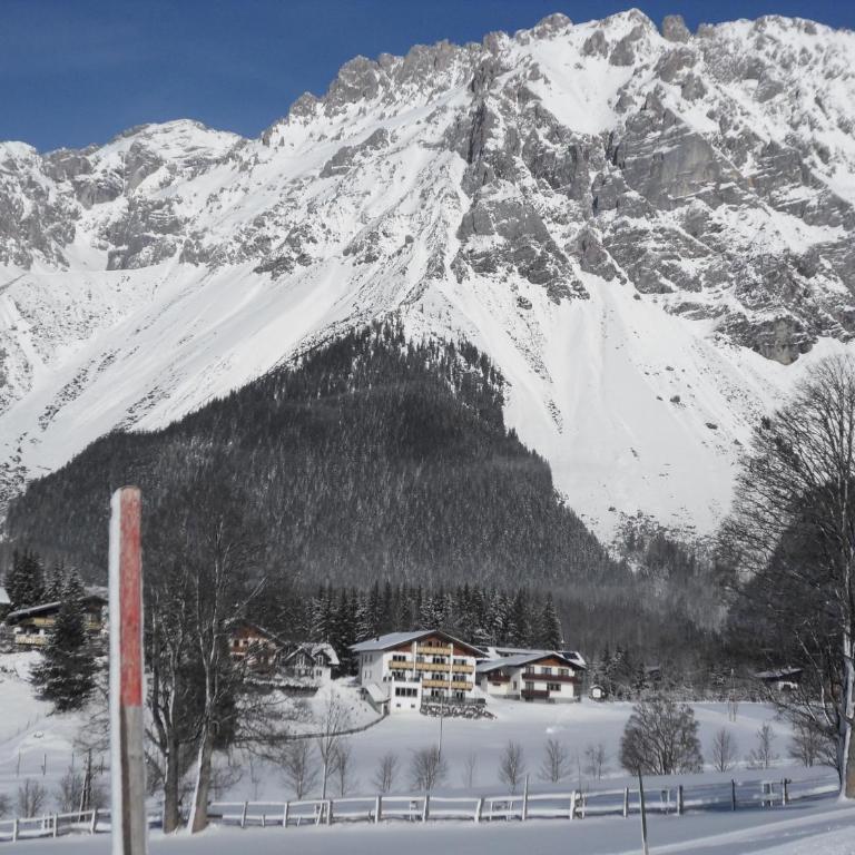 Ferienhaus Abendstille - Chalet mit Balkon - 55