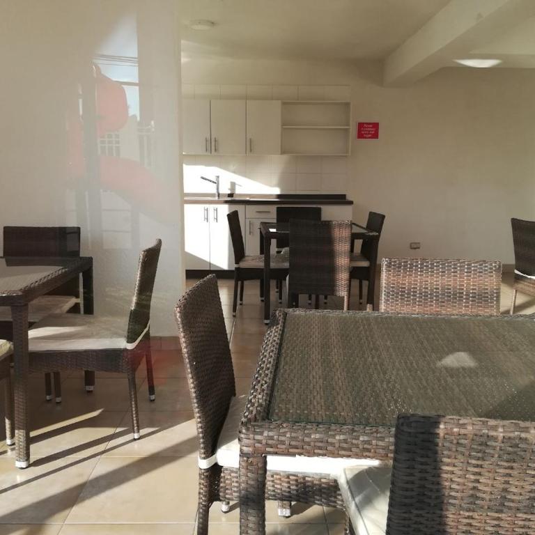 Departamento La Herradura - Three-Bedroom Apartment - 18