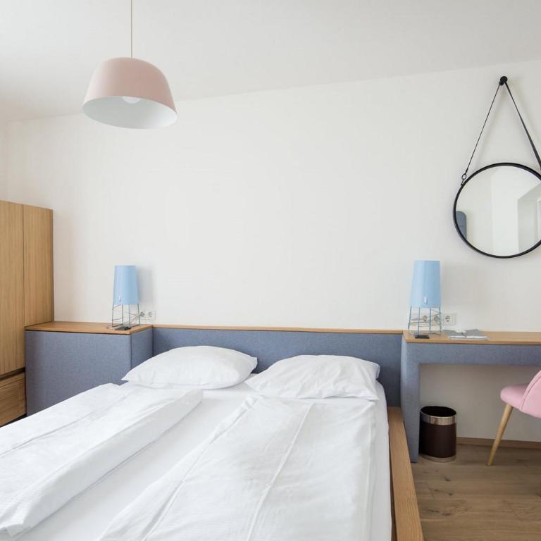 Altstadthotel Weisse Taube - Comfort Doppelzimmer - 5