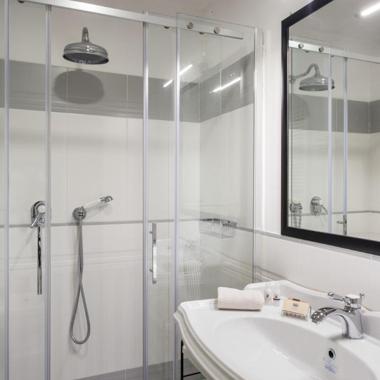 BorgoDeGreci Apartments - One-Bedroom Apartment - 15