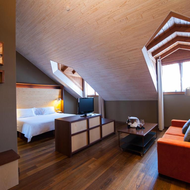 SOMMOS Hotel Aneto - Suite Junior - 4