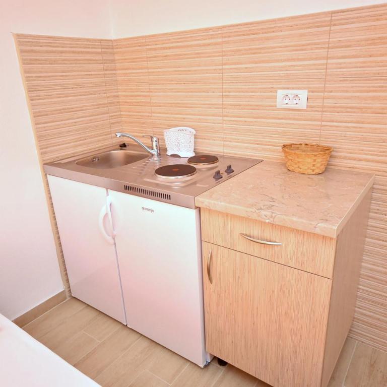 Apartmani Spaic - Apartment with Balcony - 4