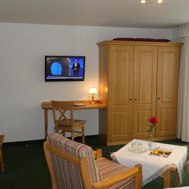 Landhaus Ruppaner - Doppelzimmer mit Balkon - 4