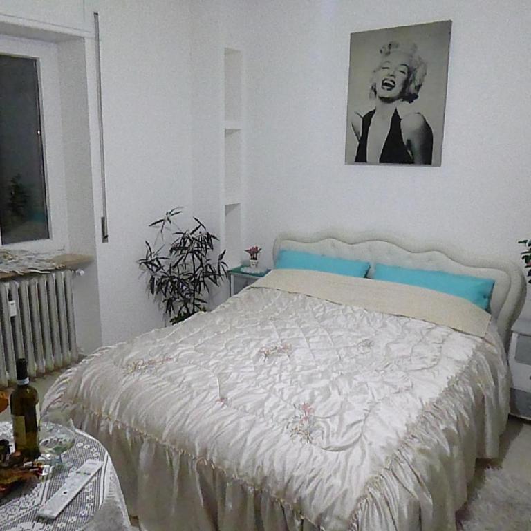 Monaco Rooms - Double Room with Private Bathroom - 3