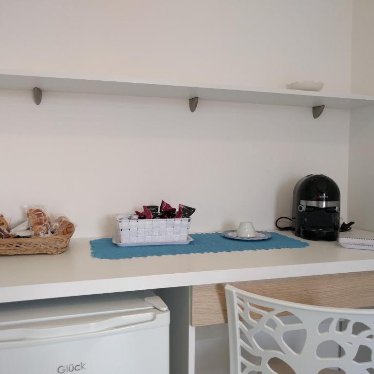 Camere Mare Manu - Camera Matrimoniale con Balcone - 6
