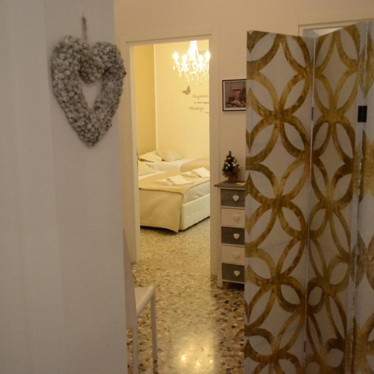 Casa Isabella - Camera Tripla con Bagno Privato - 10