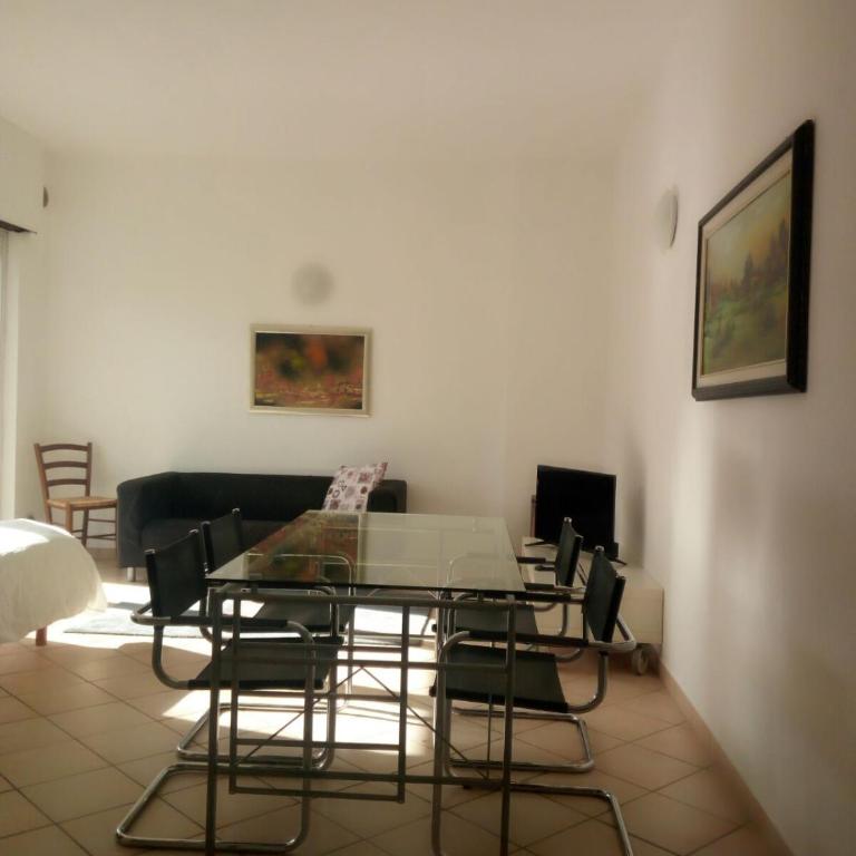 Riva Apartment Negrelli - Appartamento con Balcone - 9