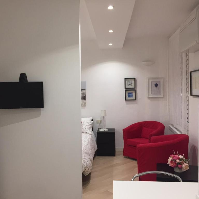 Temporary House vicolo Colombina - Loft - 9