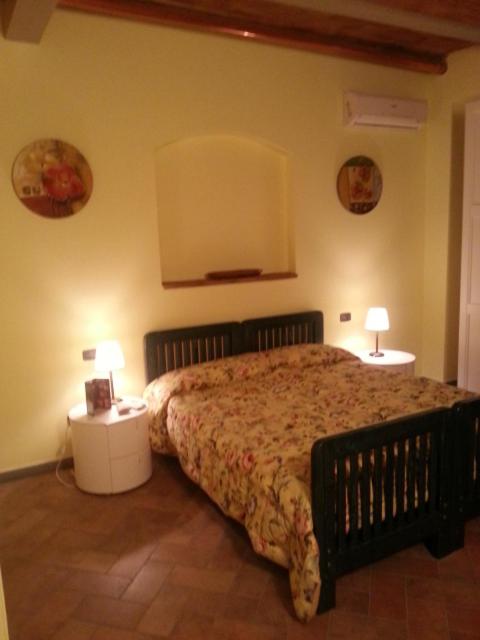 Agriturismo Cannavota - Camera Matrimoniale - 11