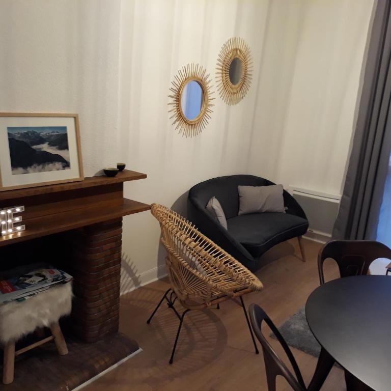 Chalet du Doumet - Appart LUZ centre - parking et garage individuel ferme - draps et serviettes inclus - Appartement - 17