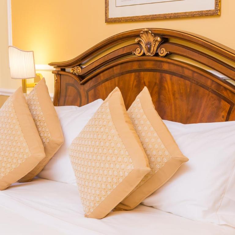 Hotel Bristol Palace - Camera Matrimoniale/Doppia con Letti Singoli (1 Adulto) - 3
