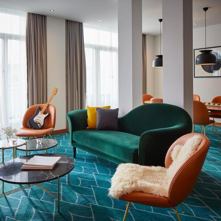 Hard Rock Hotel Davos - Rock Star Suite - 2