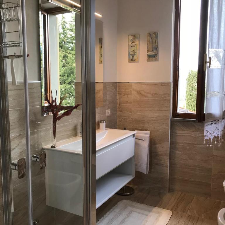 La Ghirlanda B&B - Camera Matrimoniale con Bagno Privato - 4