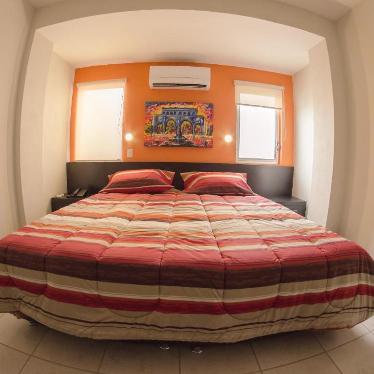 Hotel Belisario INN - Deluxe King Room - 5