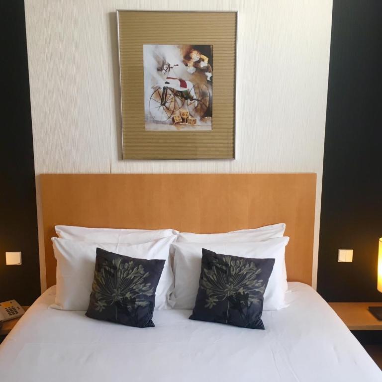 Best Western Adagio Saumur - Chambre Supérieure Lit Queen-Size - 20