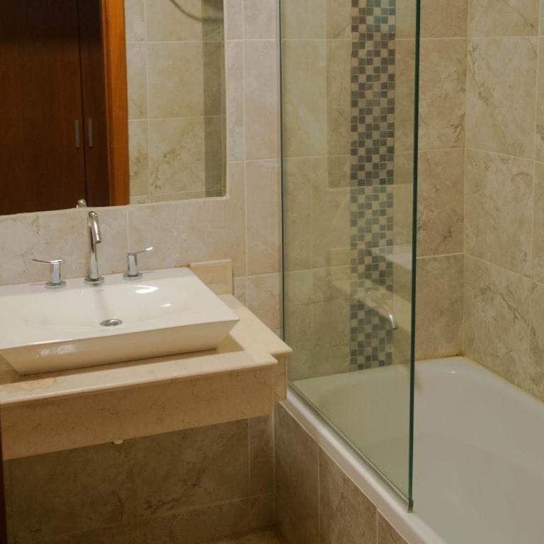 Colón Center - Deluxe Double Room - 2