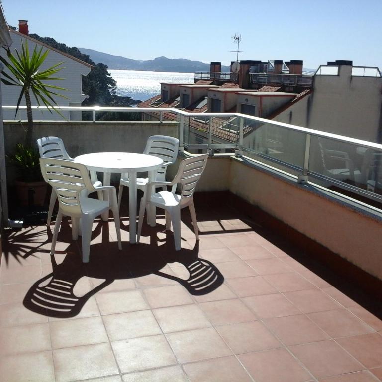 Apartamentos Rúa Virxe do Carme - Apartamento Ático con balcón y vistas al mar - 2