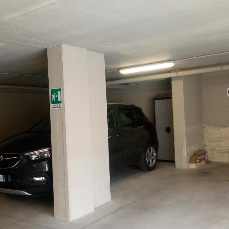Appartamento Comodo - Apartment with Balcony - 20
