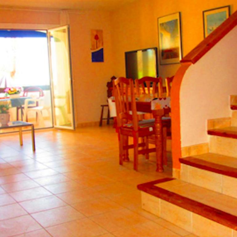 Calipso Tamarit - Casa - 46