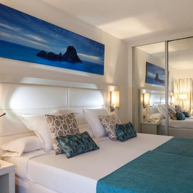 Ibiza Corso Hotel - Habitación Doble Deluxe - 2 camas - 3