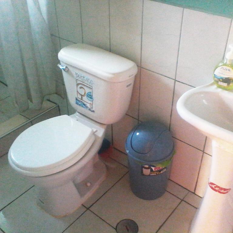 Luquina homestay - Double Room with Private Bathroom - 11
