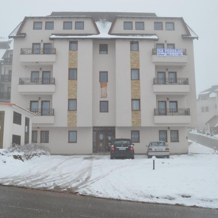 Apartment Penjisevic - Apartment with Mountain View - 17