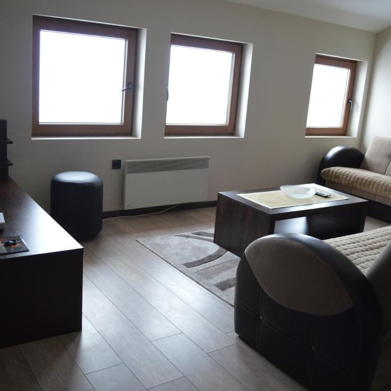 Apartment Penjisevic - Apartment with Mountain View - 4