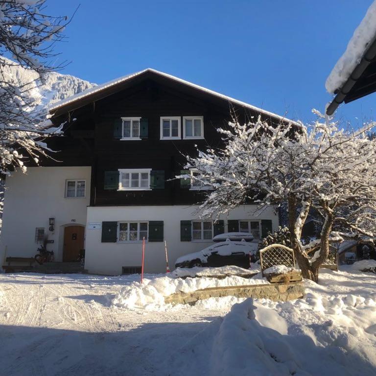 Ferienhaus Büsch - Apartment mit 2 Schlafzimmern (2-4 Erwachsene) - 2