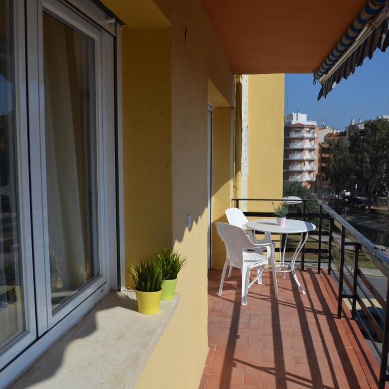 Primera línea en Playa Sur. Plaza Constitución - Apartamento - 8
